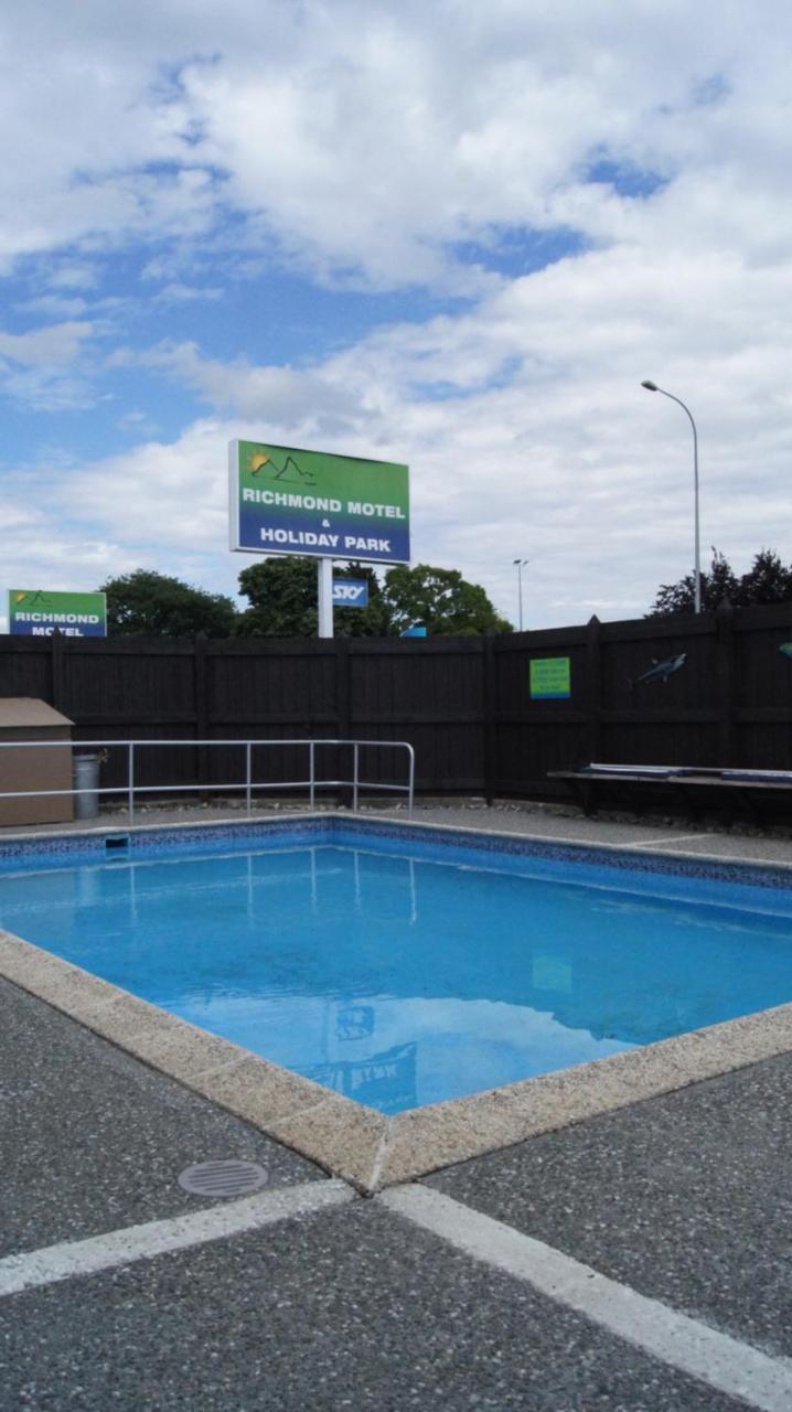 Richmond Holiday Park Екстер'єр фото